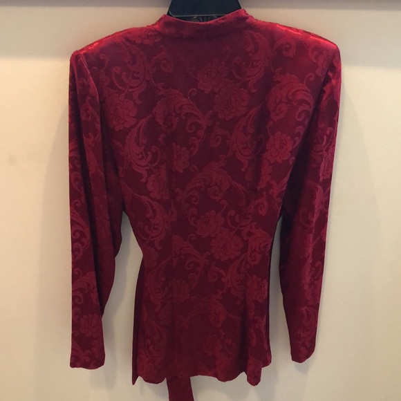 Gorgeous Vintage Two-Piece Set - Made in 🇨🇦 - Picture 5 of 8